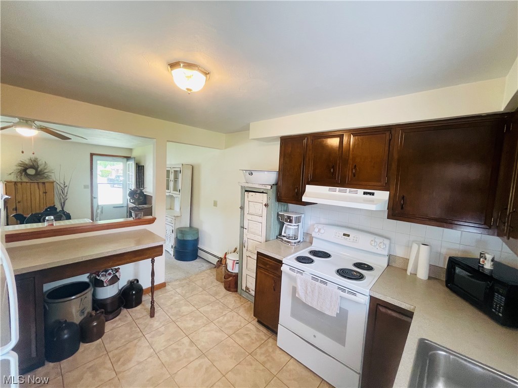 Cresthaven - Residential