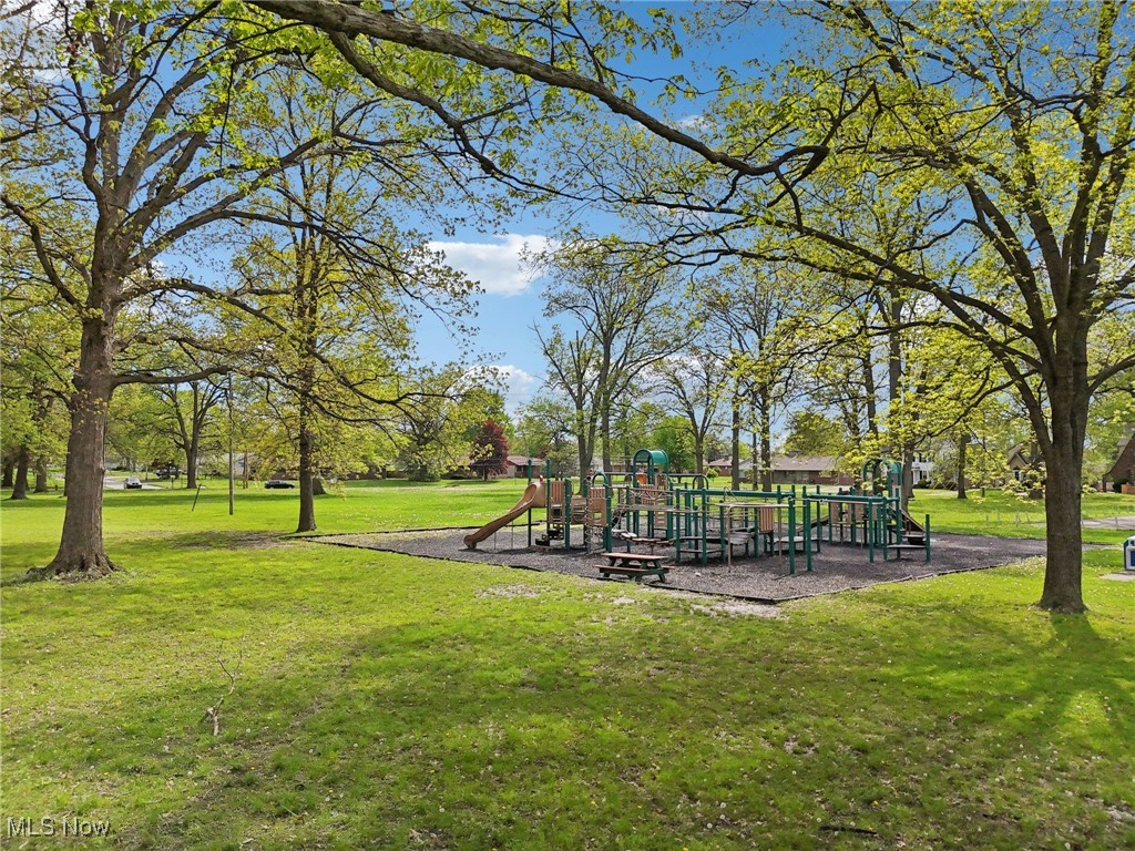 3211 Amherst Avenue, Lorain, Ohio image 37