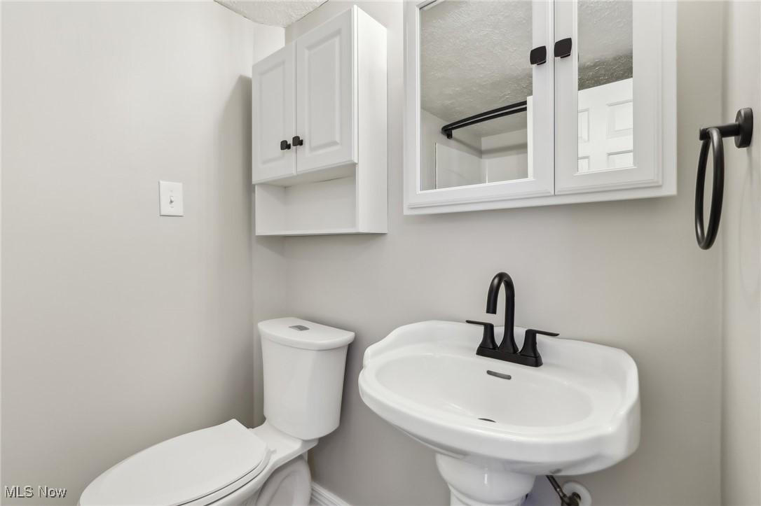 3211 Amherst Avenue, Lorain, Ohio image 17