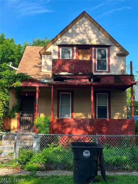 Multifamily For Sale - 554 E 101st Street<br/> Cleveland, OH 44108