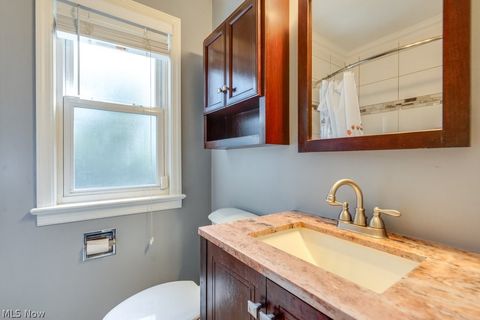 Tiny photo for 407 E 330th Street, Willowick, OH 44095 (MLS # 5202942)