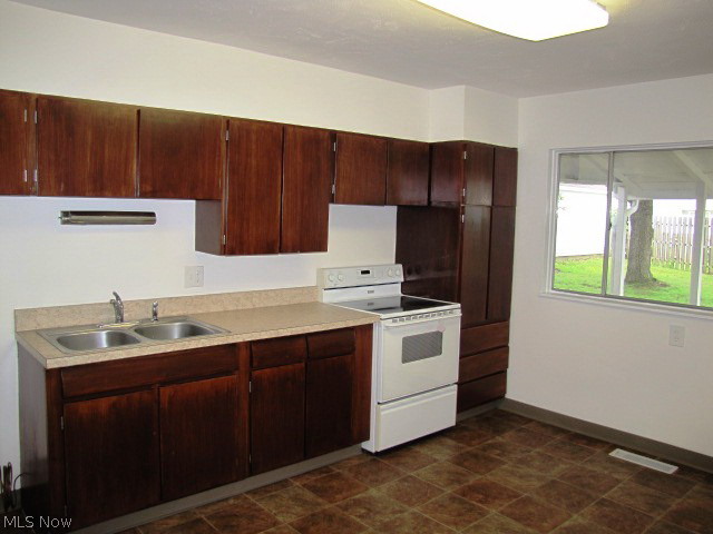 Parknoll Estates 01 - Residential Lease