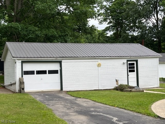 Toomeys Add - Residential