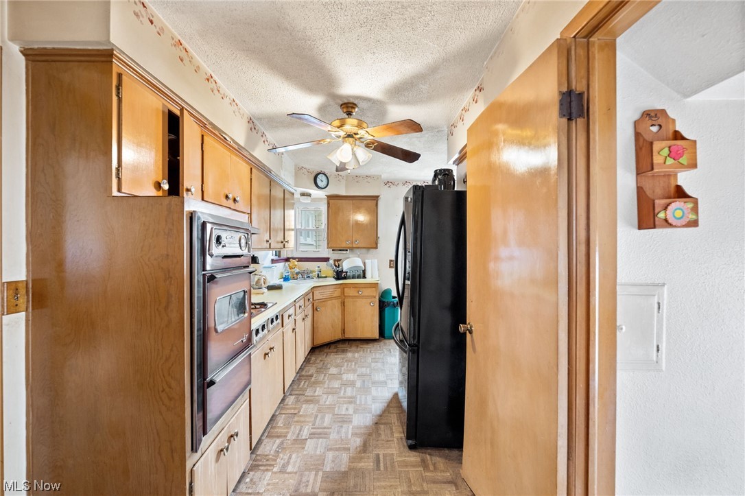 Corning & Gilchrist's Brookwoo - Residential