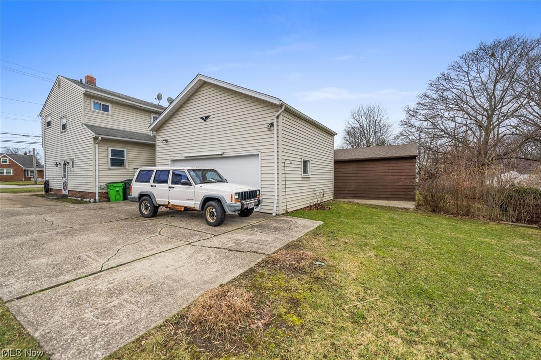 Corning & Gilchrist's Brookwoo - Residential