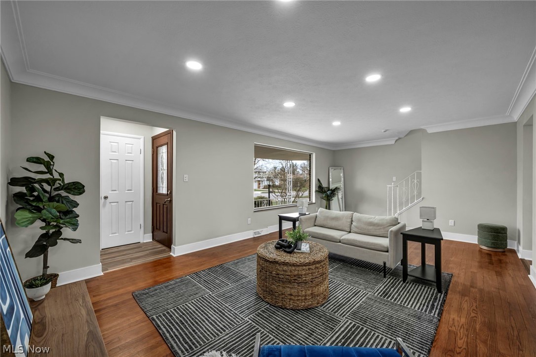 Briar-Cliff 06 - Residential