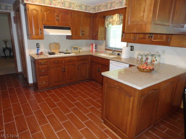 Bob-O-Link - Residential