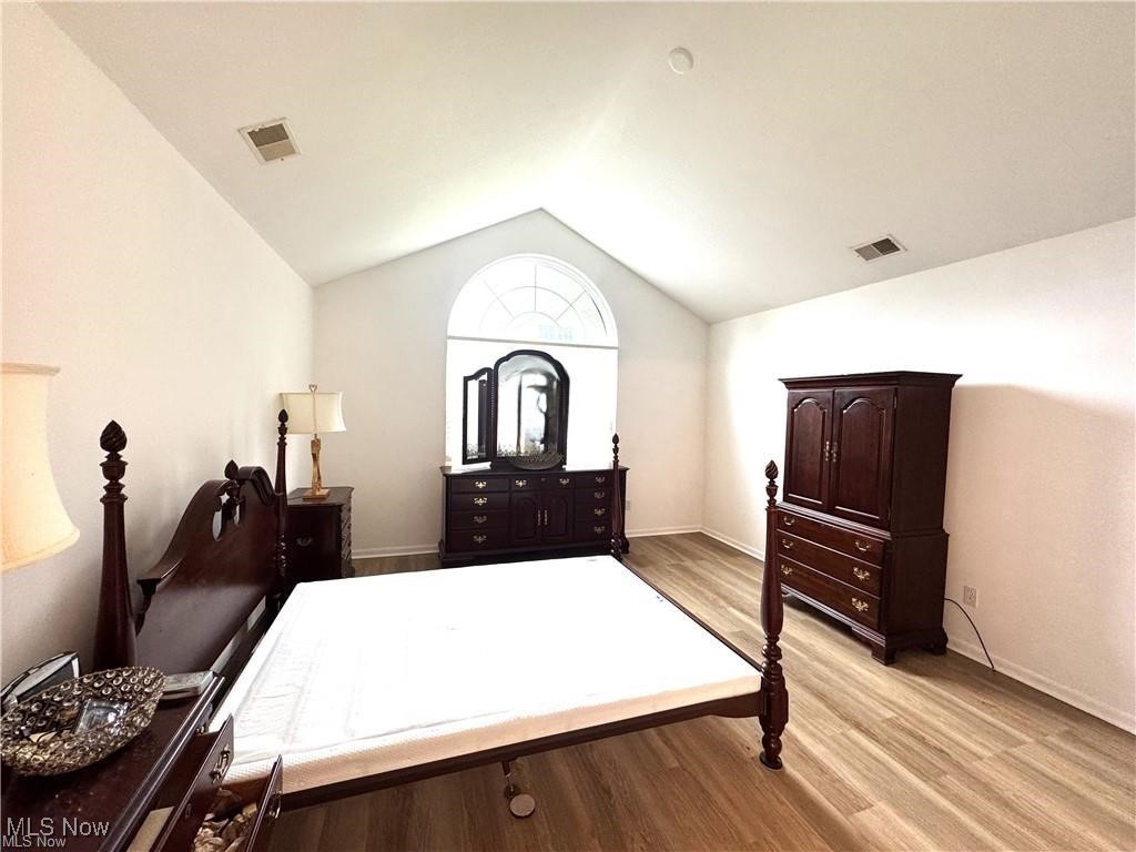 1303 Willow Brook Drive, Warren, Ohio image 18