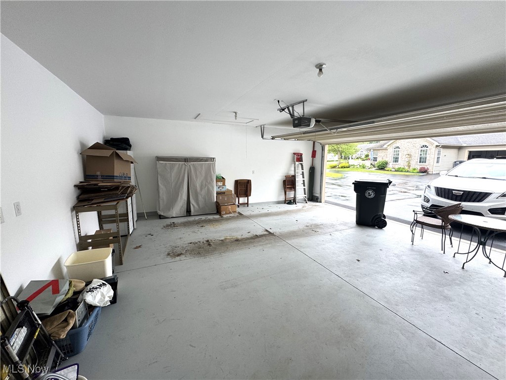 1303 Willow Brook Drive, Warren, Ohio image 23