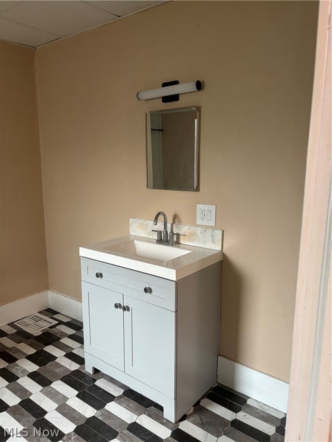 Tiny photo for 1336 Wellesley Avenue, Steubenville, OH 43952 (MLS # 5255482)