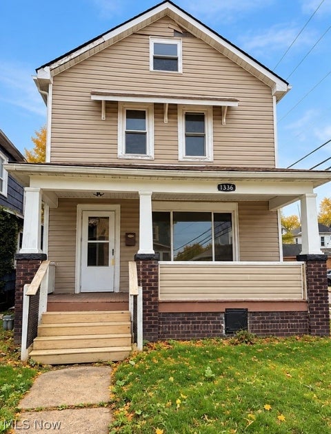 Photo of 1336 Wellesley Avenue, Steubenville, OH 43952 (MLS # 5255482)