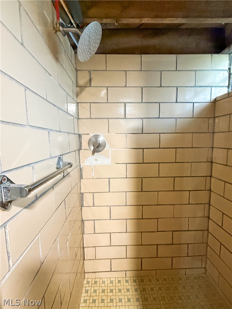 City/Youngstown - Residential