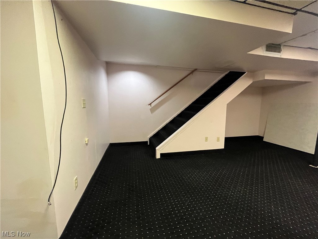 Avalon Trail Condo - Residential