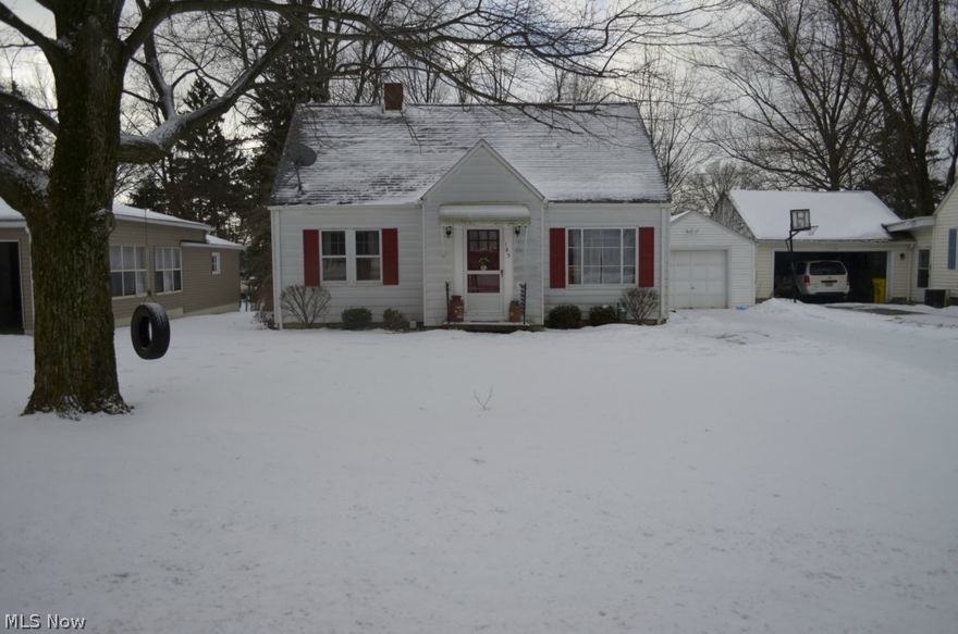 Cape Cod on north side of town. Nice large Living Room with 2 bedrooms down & 3rd upstairs. Appliances & could have 1st floor laundry. Detached garage & inviting lot with brick patio & fenced yard. Salem Community Center & park very convenient.