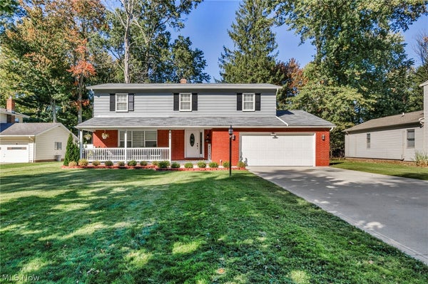 27478 COTTONWOOD TRL, NORTH OLMSTED, OH 44070 - Image 059dbd6346f728b2ddfac1f13dcbb3a3/3905114299