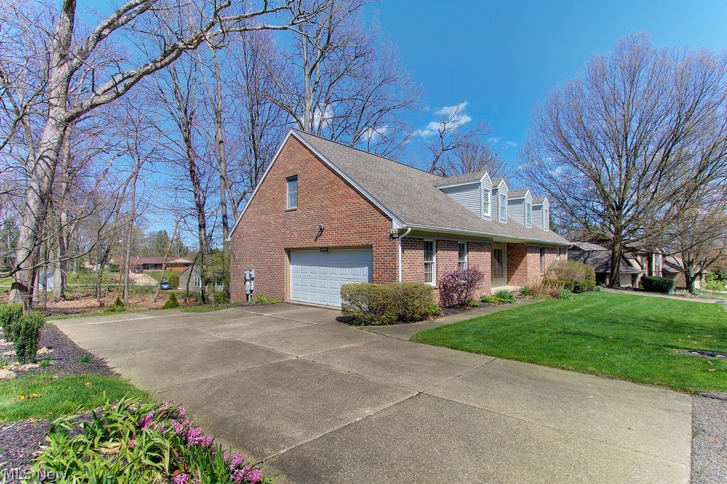 Belden Park Condo - Residential