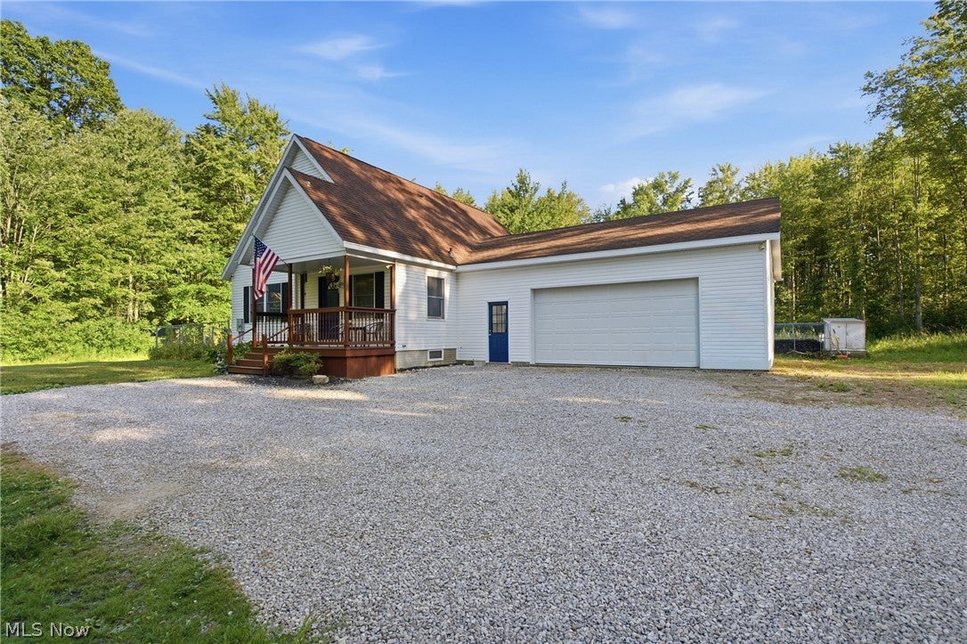 1318 Daly Road
