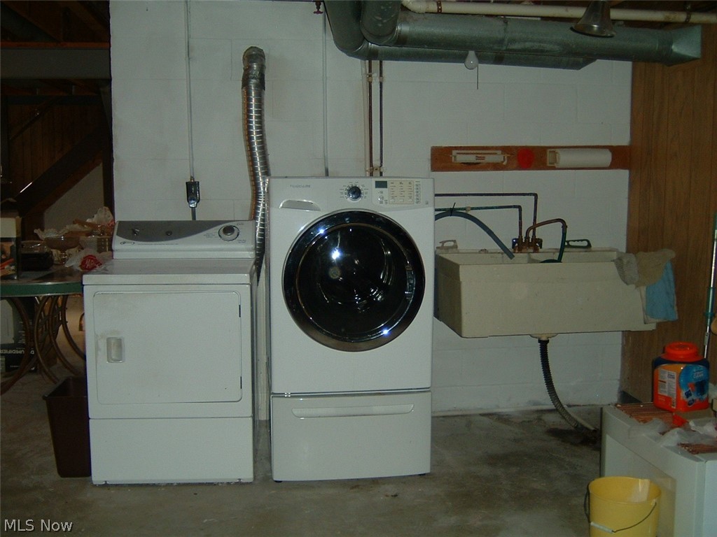 Chapel Hill Drive - Residential