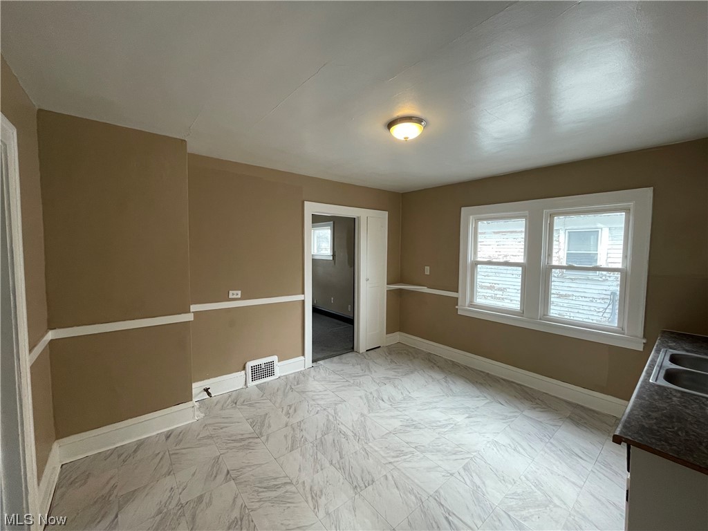 Stanley Heights - Residential Lease