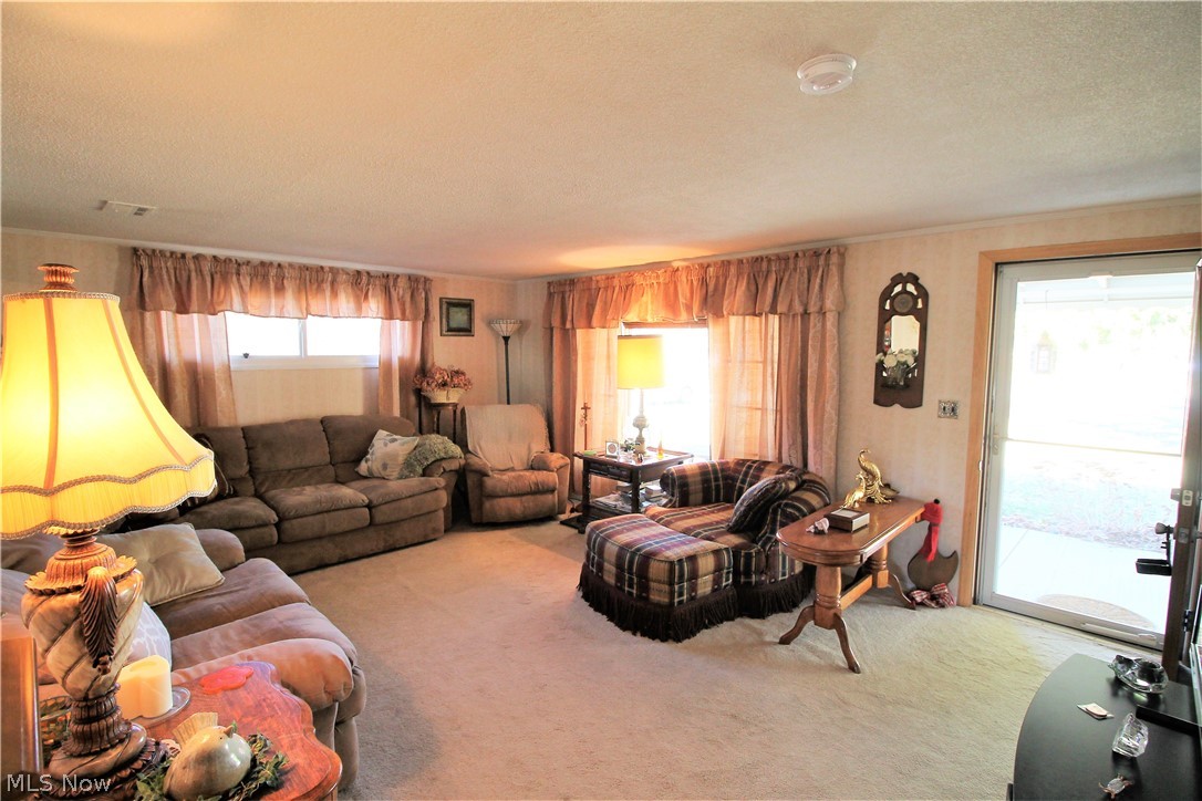 Briar Root Manor - Residential