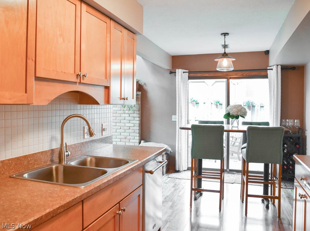 Parkview Harbour Condo - Residential