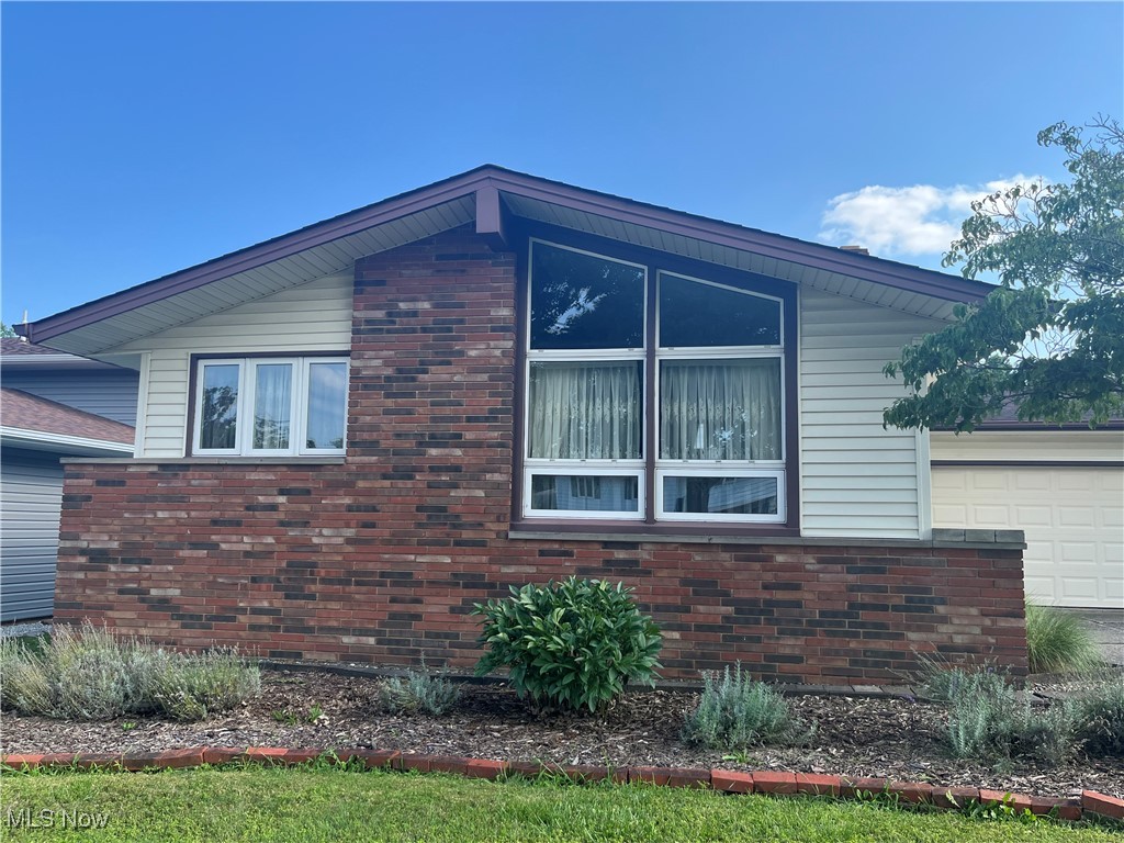 2505 Nottingham Drive
