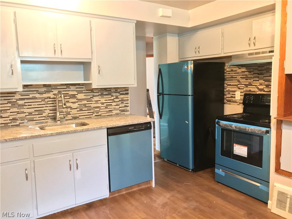 Zehman Wolf - Residential