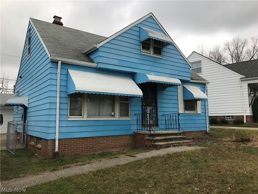 Updated and move-in ready...Eat in Kitchen features all new stainless steel appliances. granite counters.  All big ticket items updated and in great shape.  Finished lower level.  Two car garage.  Walking distance to park and shopping.