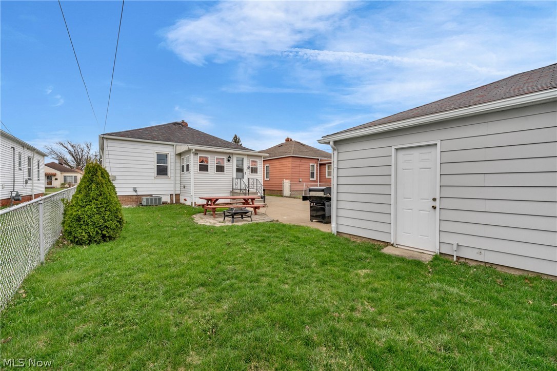 John W Buhls Dawnwood - Residential