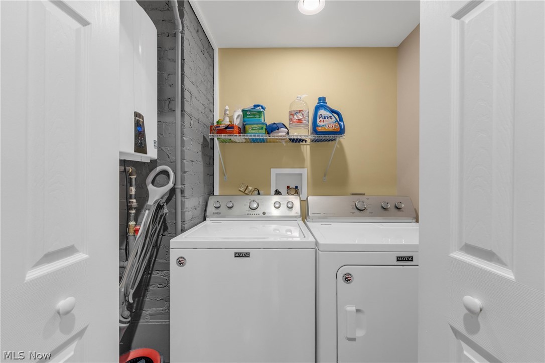 John W Buhls Dawnwood - Residential