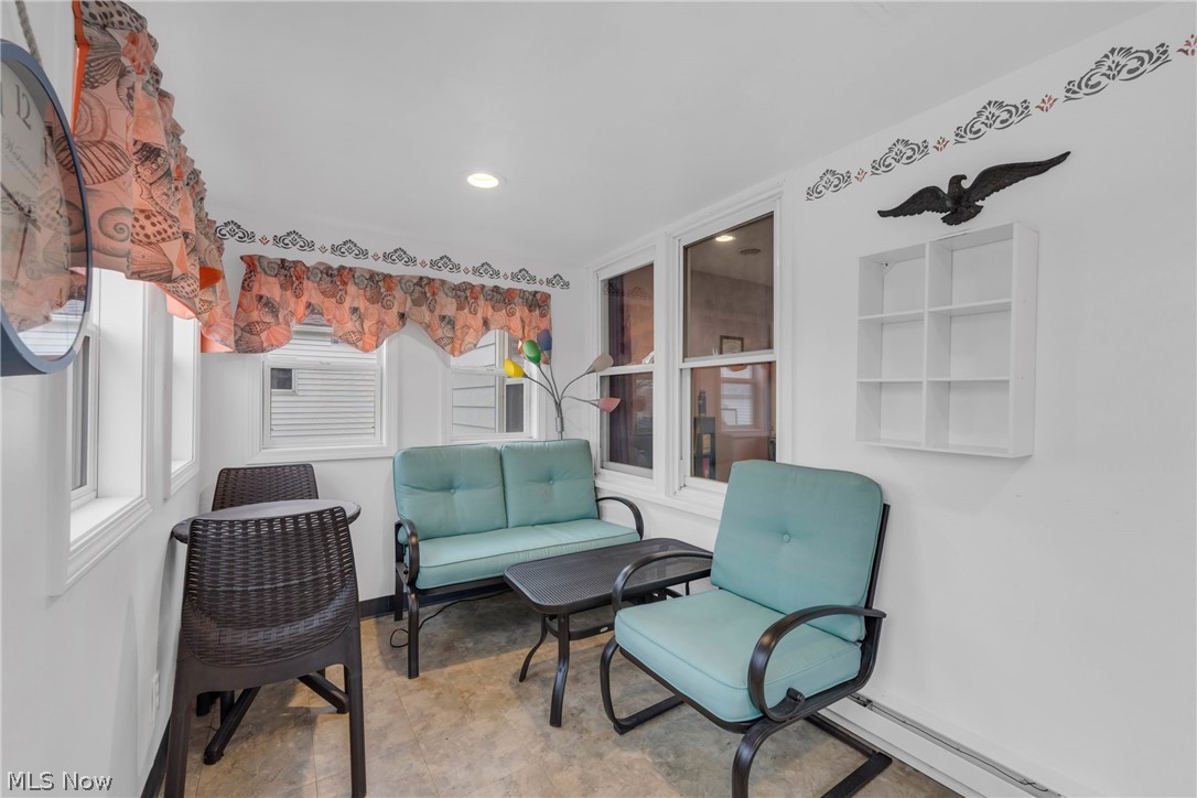 John W Buhls Dawnwood - Residential