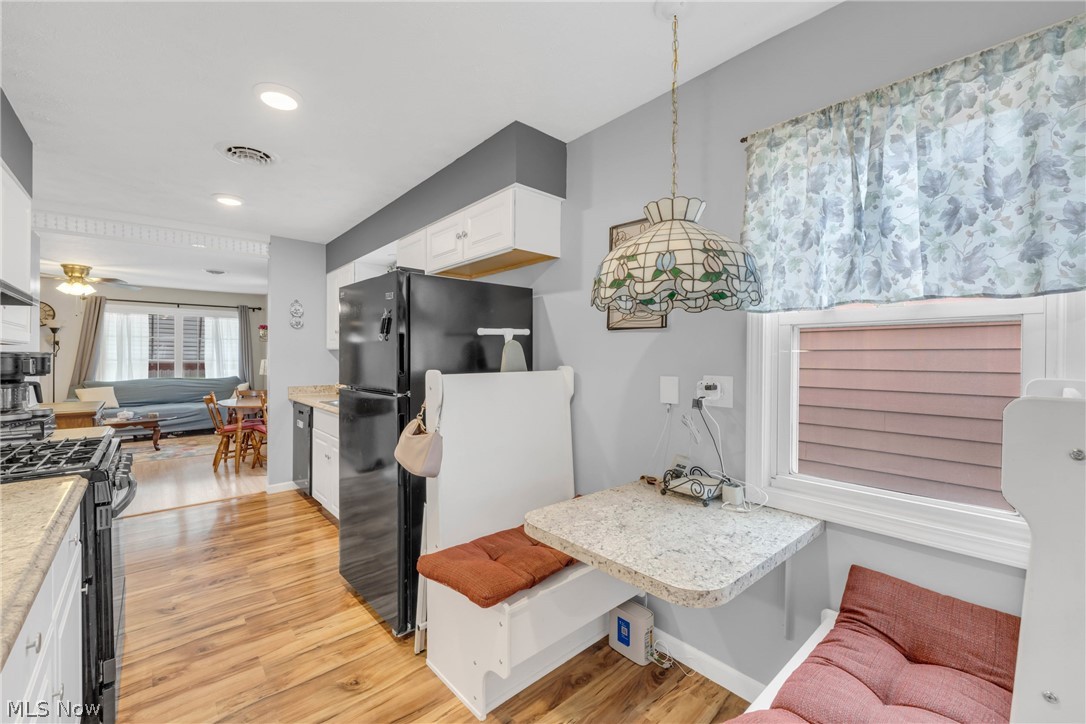 John W Buhls Dawnwood - Residential