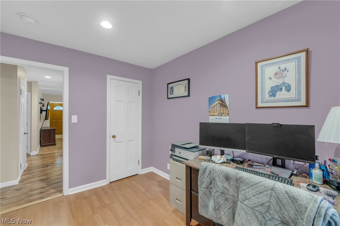 John W Buhls Dawnwood - Residential