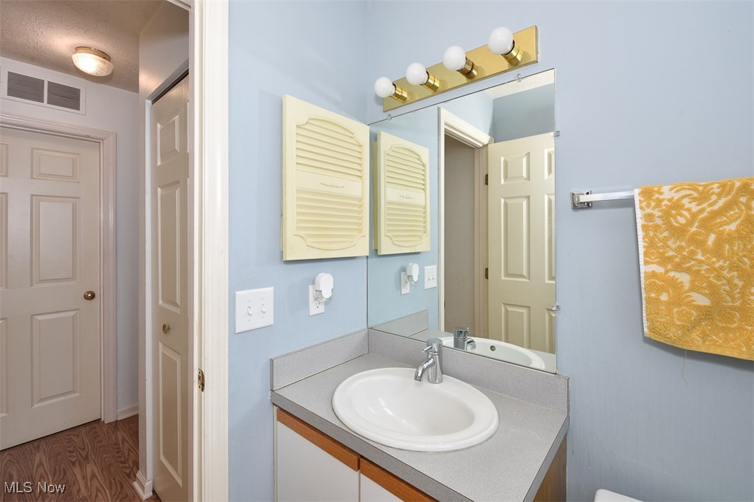 East Bath Woods Condo - Residential