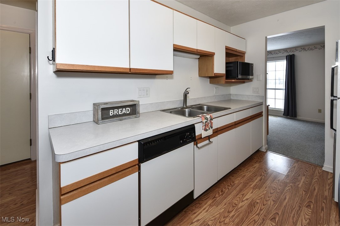 East Bath Woods Condo - Residential
