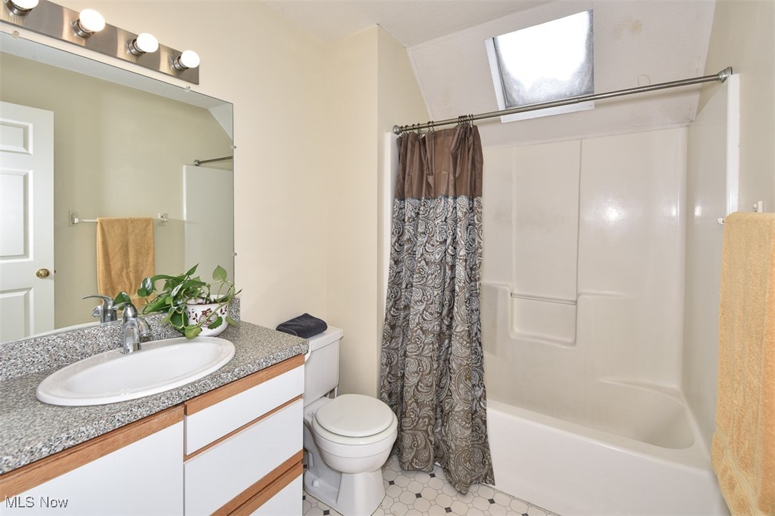 East Bath Woods Condo - Residential