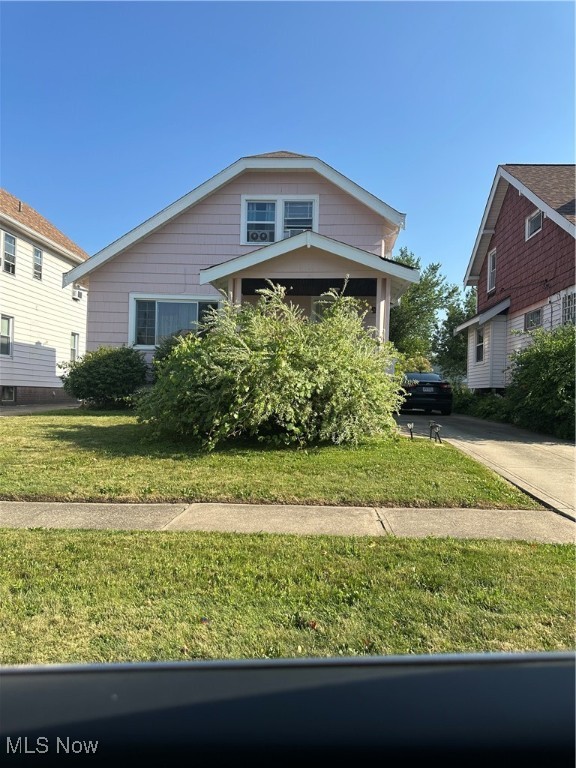 Parma Investors- here’s a 9 package deal for you!! 6 properties are income producing and the other 3 are currently being rehabbed. Buy the package, buy just one, and/or buy in the middle of rehab—it’s your choice! 6215 Merkle is tenant occupied, income producing property! Owner is seller to make room in his portfolio. Do not bother the tenants-no showings until accepted offer.