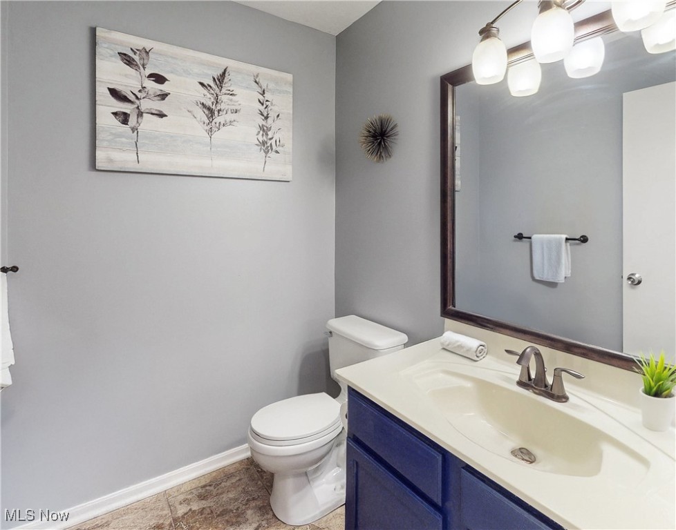 3238 Robins Trace, Akron, Ohio image 18