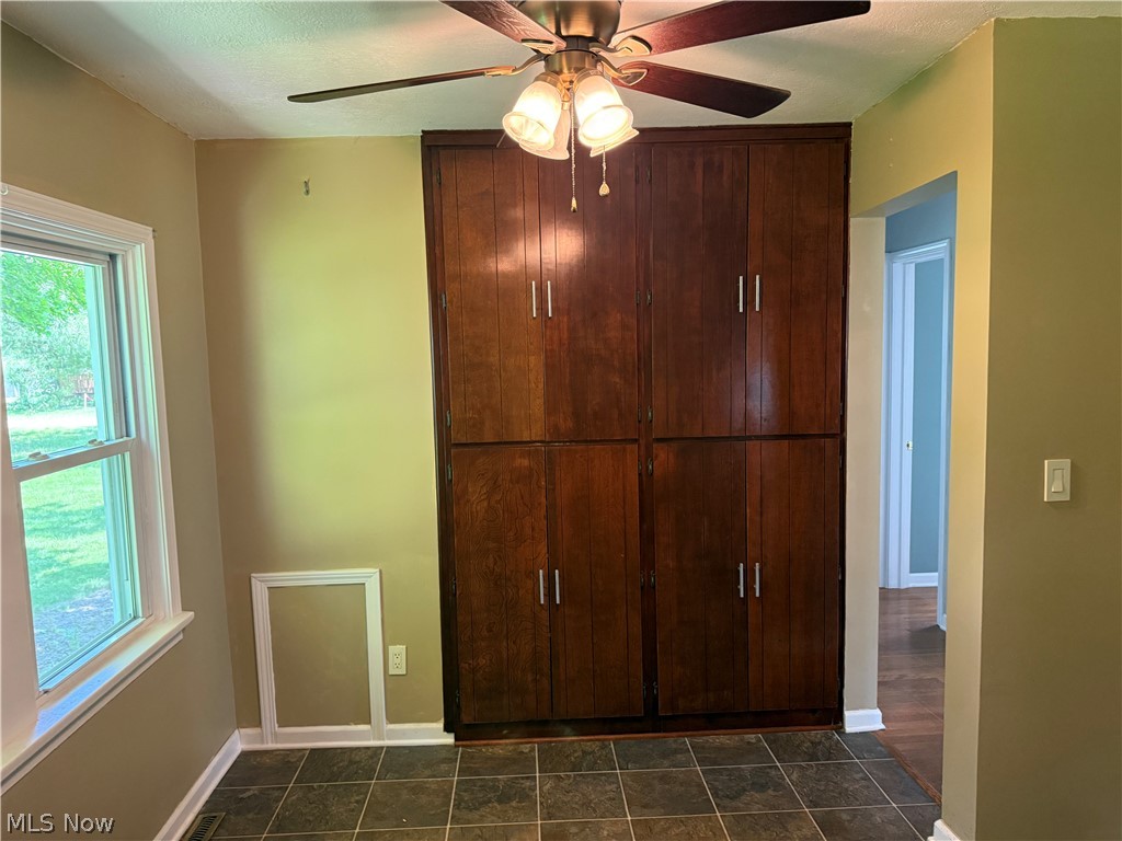 Mentor Acres Sub - Residential
