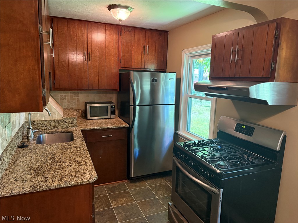 Mentor Acres Sub - Residential