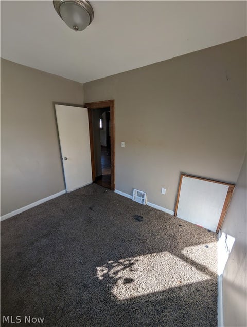 Tiny photo for 4619 E 175th Street, Cleveland, OH 44128 (MLS # 5255107)