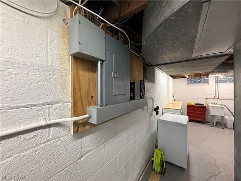 Tiny photo for 411 E 270th Street, Euclid, OH 44132 (MLS # 5190411)