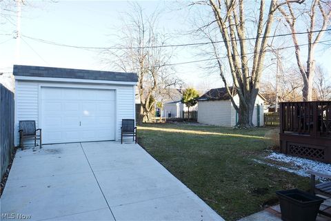 Tiny photo for 411 E 270th Street, Euclid, OH 44132 (MLS # 5190411)