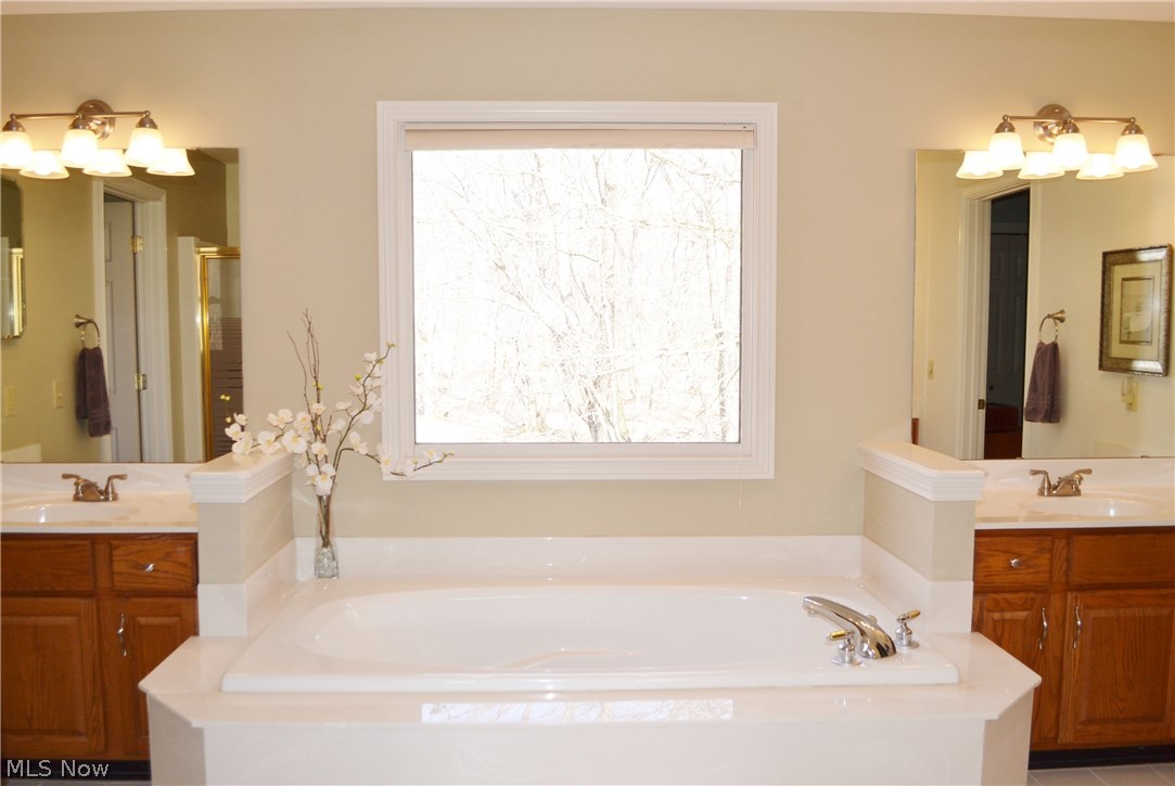 Woods Williamsburg - Residential