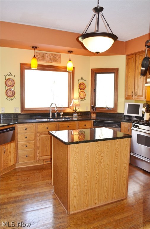 Woods Williamsburg - Residential