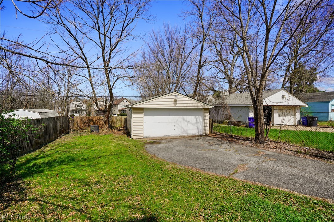 Rockefeller & Andrews - Residential