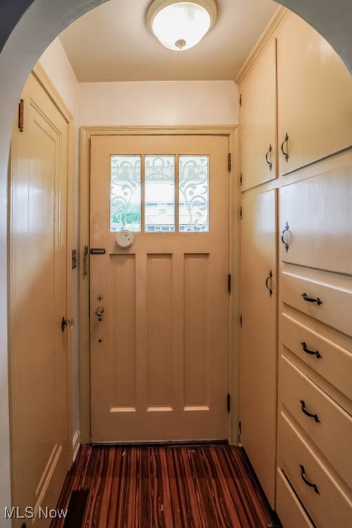 2824 Abbott Place, Canton, Ohio image 2