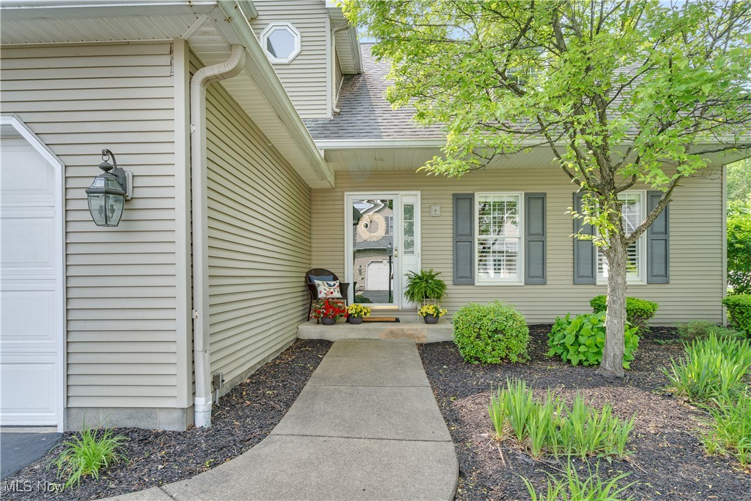 36 Greystone, Poland, Ohio image 2