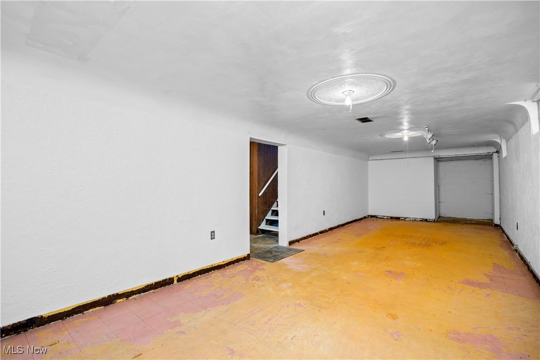 Eastlawn - Residential