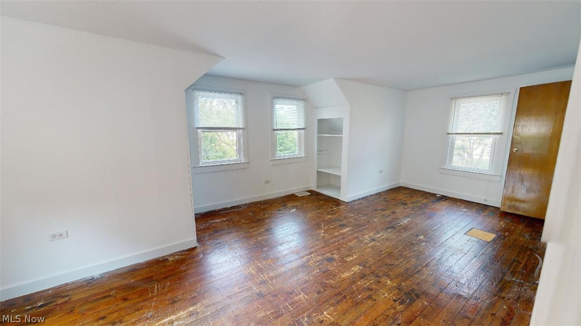 Royal View Allotment - Residential